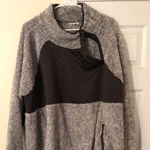 Super soft Sherpa pull over